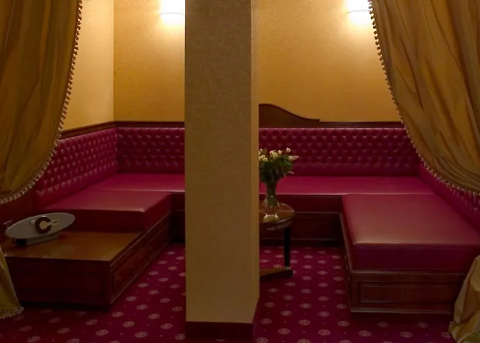 Hotel Maxim