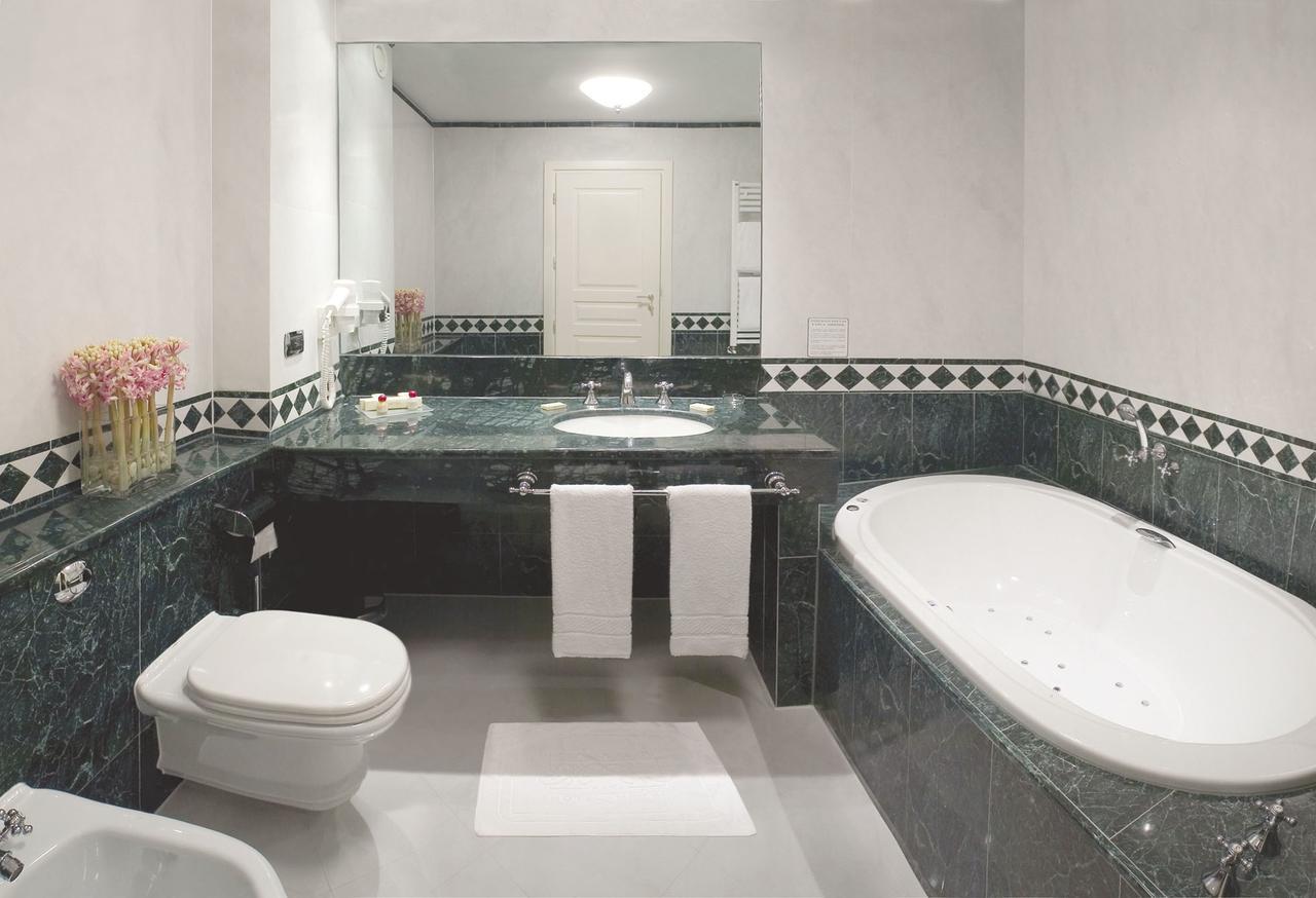 Hotel Maxim Peschiera Borromeo