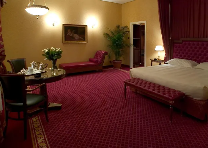 Hotel Maxim
